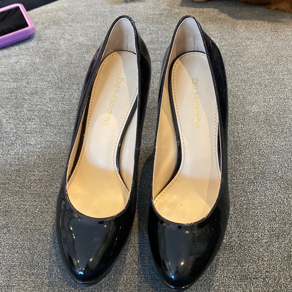 Enzo Angiolini Black patent leather platform heels,, size 6, leather upper